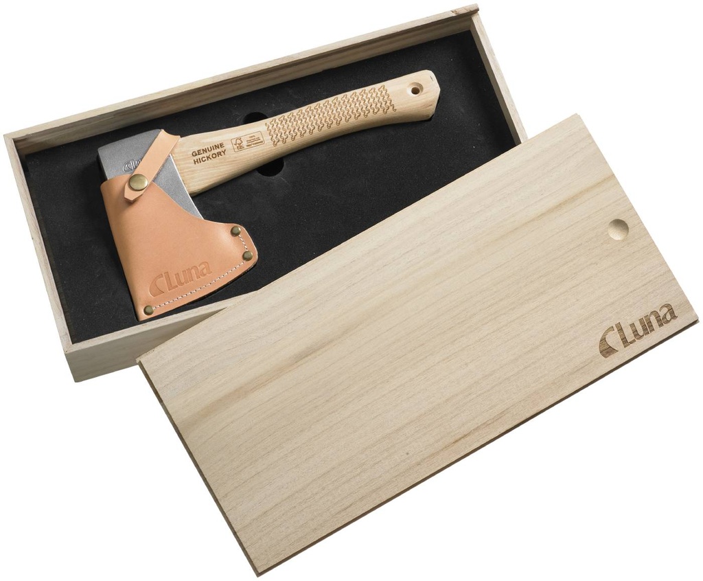 Luna Tools LUA Retkikirves hickory-varrella 680g lahjalaatikossa